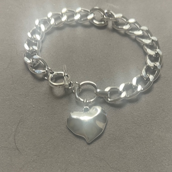 charm bracelet Jewelry - Silver Heart Charm Bracelet